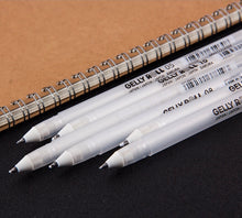 Load image into Gallery viewer, Sakura Gelly Roll White for black out paper