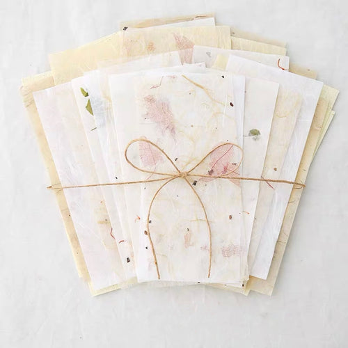 scrapbooking-paper-mixed-material-clear-maple