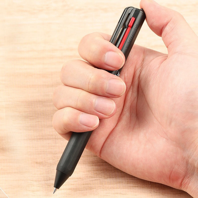 Uni Jetstream Multi Pen 4 E 1, 0,5 Mm Penna A Sfera (nero, Rosso Uni Jetstream Multi Pen 4 E 1, 0,5 Mm Penna A Sfera (nero, Rosso
